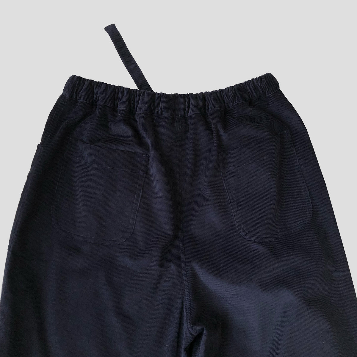 Everyday trouser in soft navy cord
