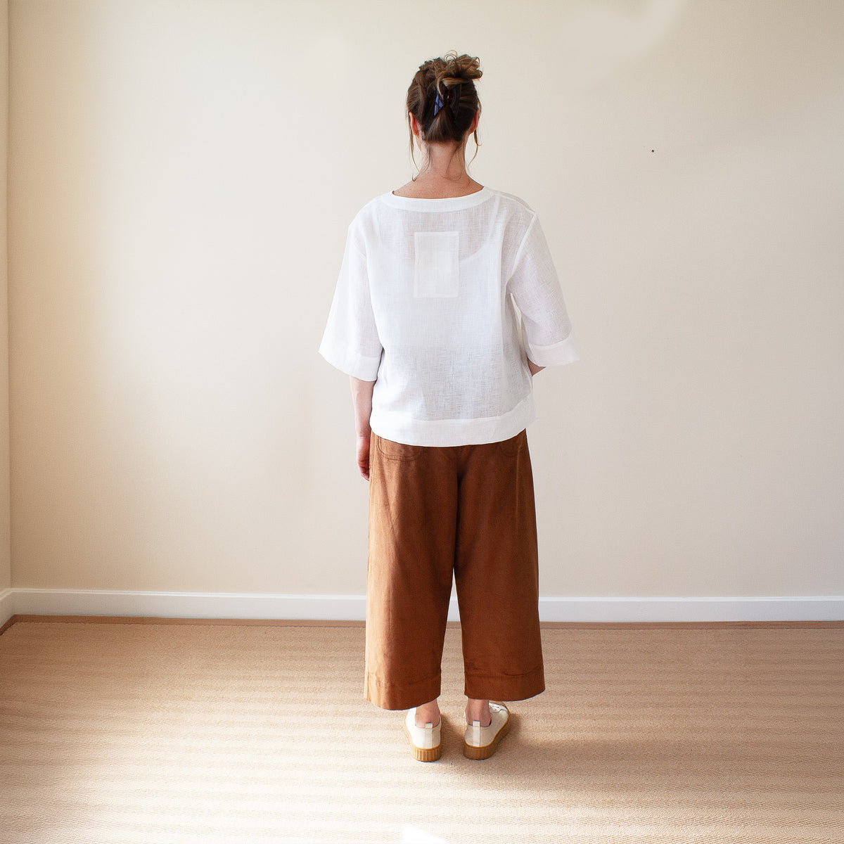 Everyday trouser in soft chestnut cord