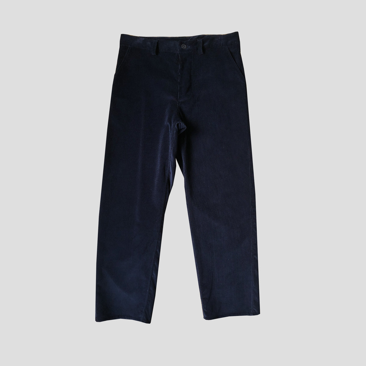 Everyday trousers in navy cord