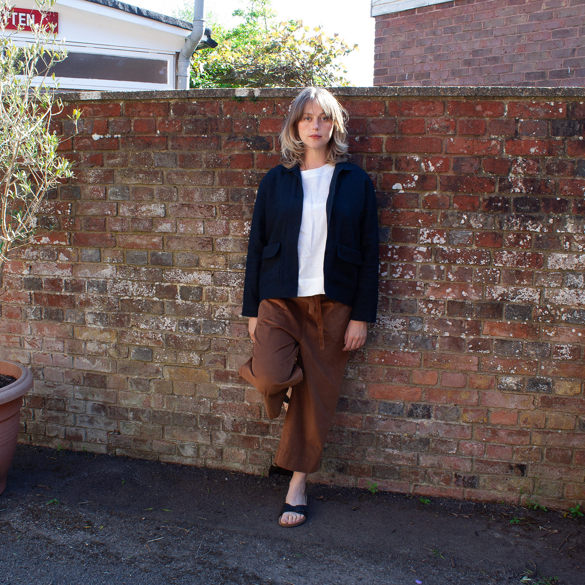 Everyday trouser in soft chestnut cord