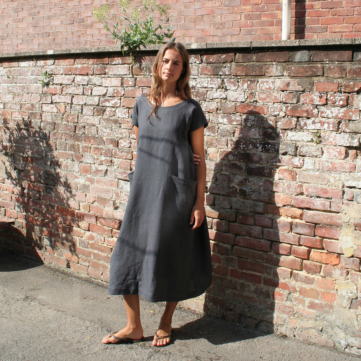 Simple dress -charcoal linen