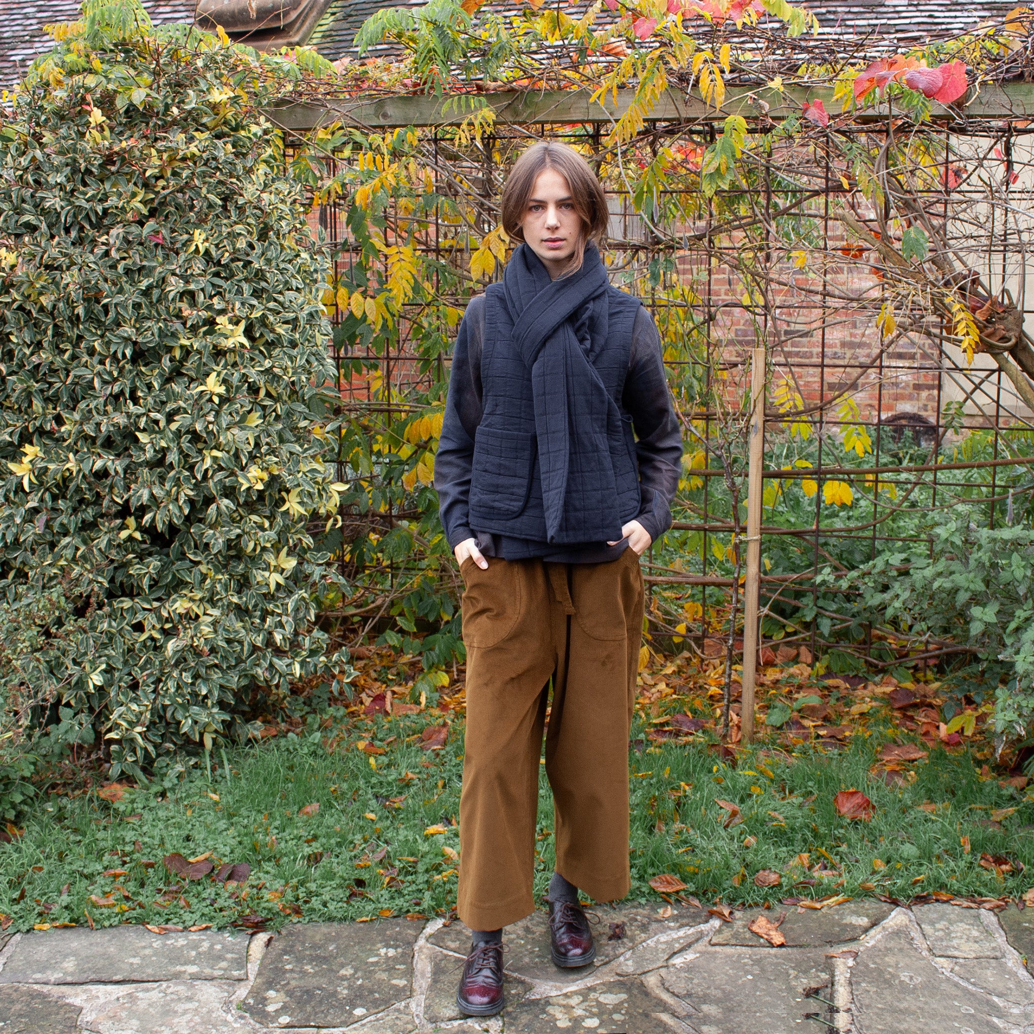 Everyday trouser in soft brown cord