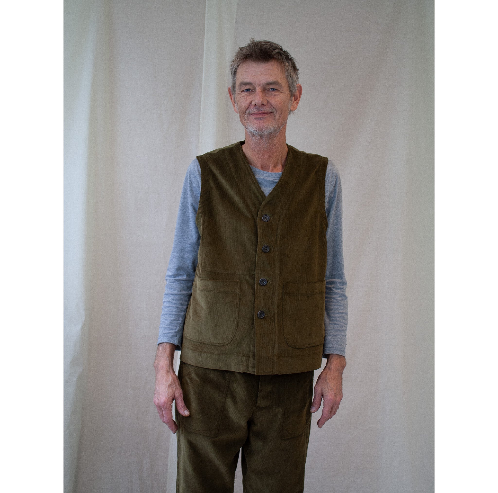 Waistcoat Olive cotton cord
