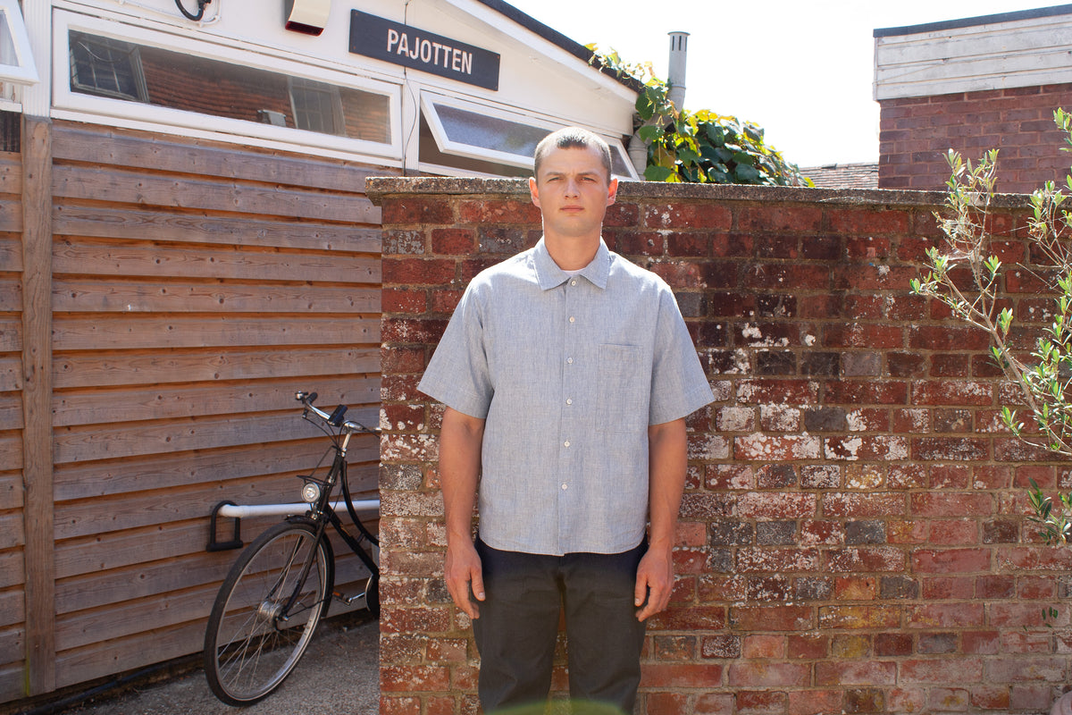 Short sleeved shirt blue cotton hemp