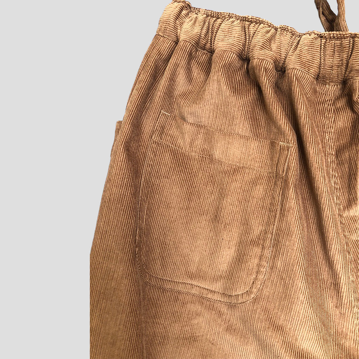 Everyday trouser in soft chestnut cord