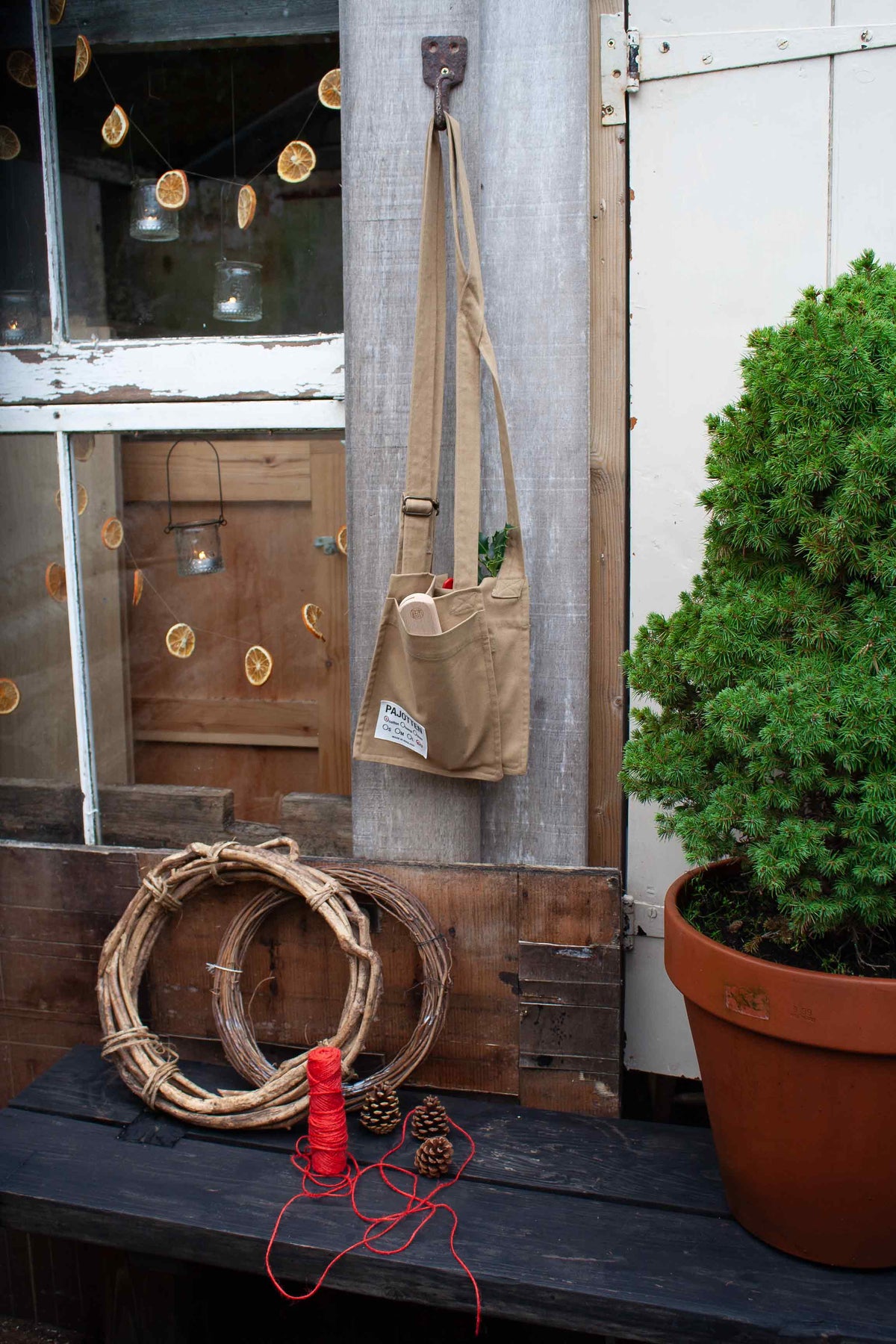 Bag 002 cotton canvas tan with flap