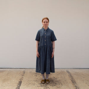 Short Sleeved Field Dress in cotton/hemp chambray - Blue